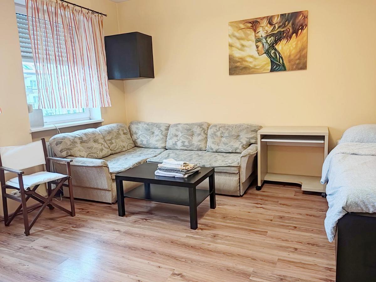 Przestronne Na Spokojnym Osiedlu, Free Parking Space Apartmán *